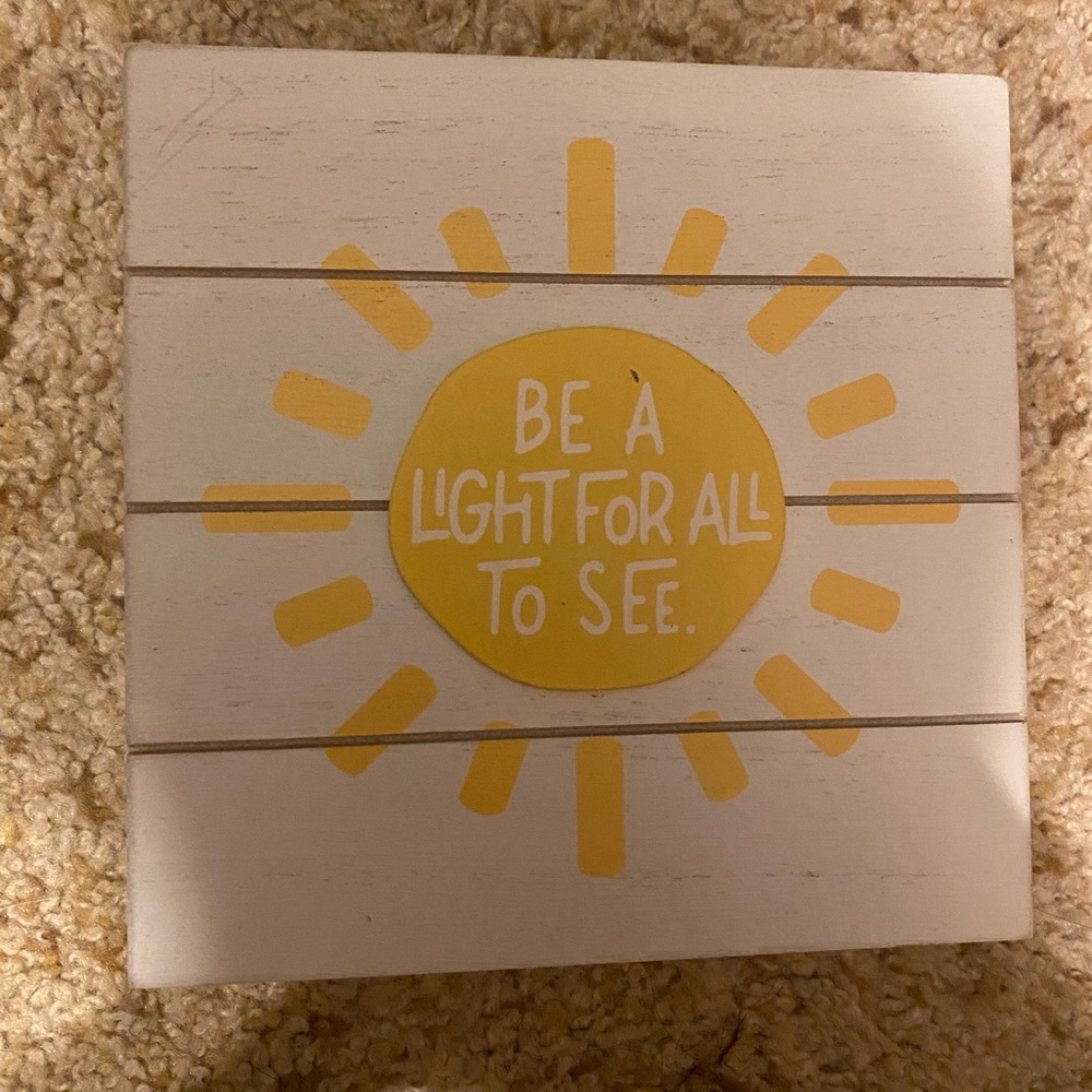 Inspirational Yellow and White Wall Decor
